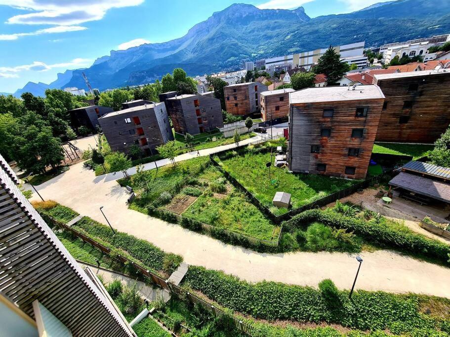 Grand Appartement Avec Vue Magnifique - Vercors - Une Experience Unique - Wifi Gratuit Grenoble Exteriér fotografie